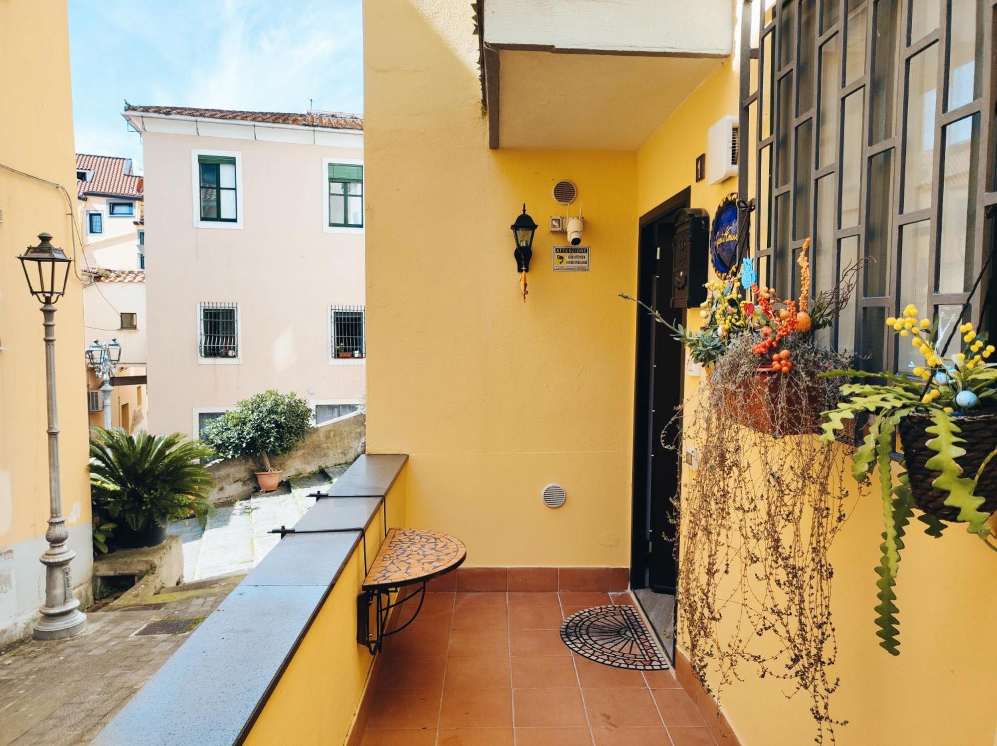 Smart House Ingresso Indipendente- Amalfi Coast Leilighet Salerno Eksteriør bilde
